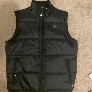 Black men’s winter vest size large